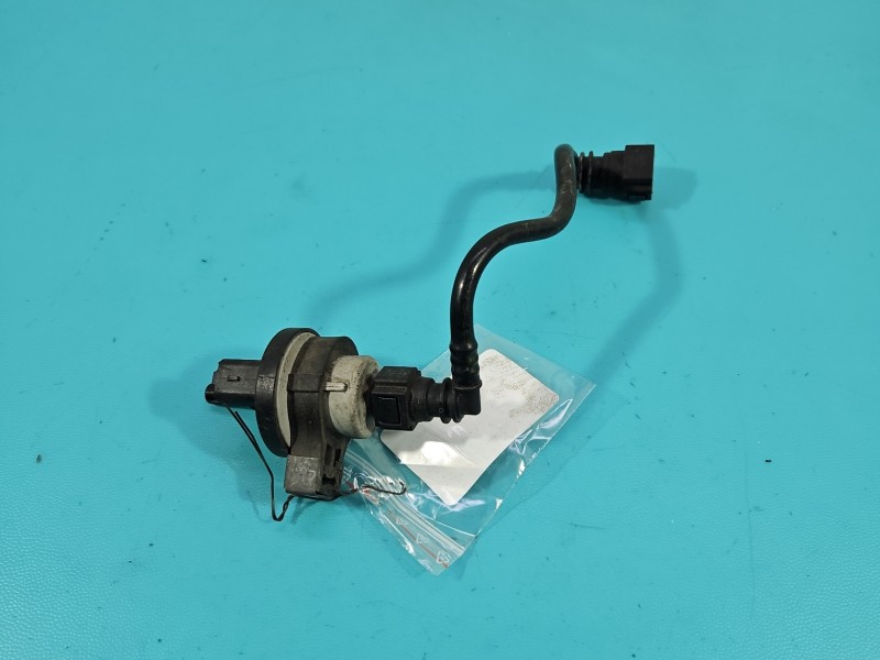 Czujnik ciśnienia paliwa Renault Megane IV 269516045 regulator