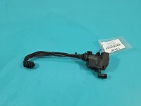 Siłownik klapki wlewu paliwa Bmw i3 7309678