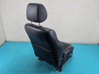 Fotel lewy przód kierowcy Toyota Avensis II T25 EU 5d
