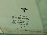 Szyba drzwi przód prawa Tesla Model S HB