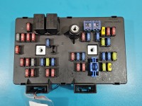 Skrzynka bezpieczników Opel Antara