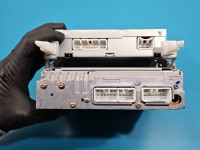 Radio fabryczne Toyota Avensis I T22 86110-05011 radioodtwarzacz