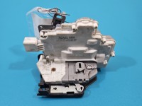 Zamek tył lewy 6010-25-032433P AUDI A4 B8