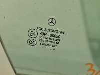 Szyba drzwi przód prawa Mercedes CLS II C218 W218 218 sedan