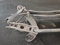 Tylna belka oś tył Mercedes W213 2.0 CDI