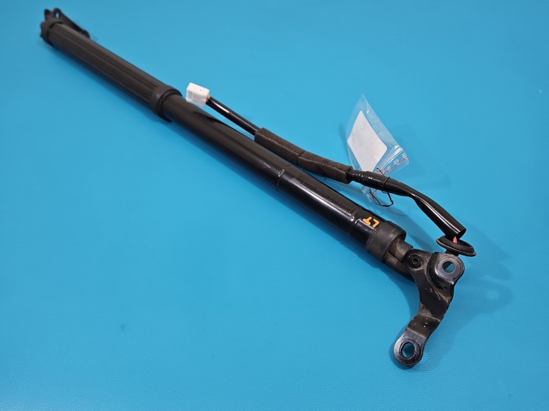 Siłownik klapy lewy teleskop LEXUS NX I 14-21 68920-78021