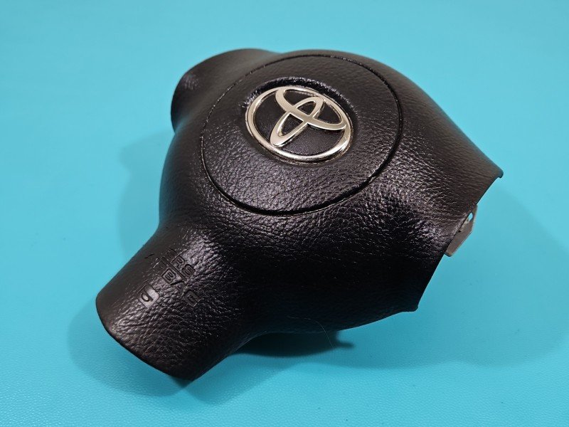 Poduszka powietrzna kierowcy airbag Toyota Rav4 II 00- Poduszka powietrzna kierowcy airbag Toyota Rav4 II 00-