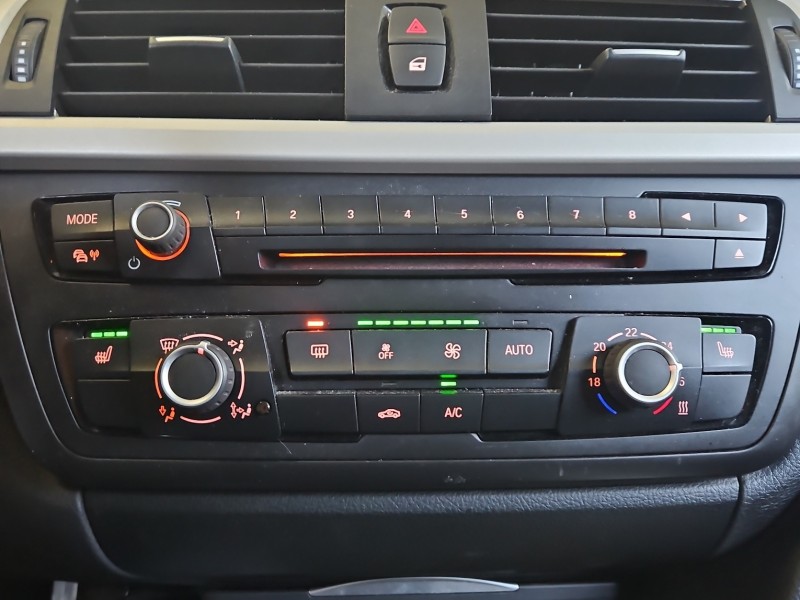 Konsola panel nawiewu bmw F30