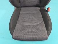 Fotel prawy przód pasażera Hyundai I30 III 16- 5d EUROPA