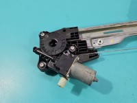 Podnośnik przód prawy SZYBY WINDA Suzuki Vitara II 2015- Suzuki, pęknięty plastik 2 PIN 83530-64P00 5d HB