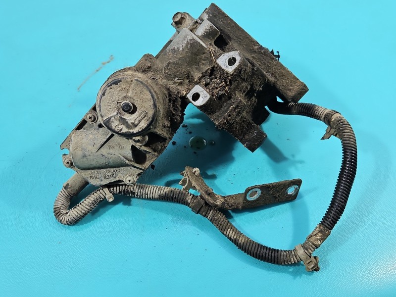 Sterownik moduł Producent części: Isuzu, blokada przedniego mostu Isuzu D-Max II 11-19 8981408531, 051100-0100