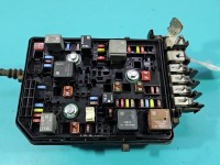 Skrzynka bezpieczników Opel Astra V K 39040853