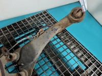 Piasta koła tył lewa zwrotnica łożysko Toyota Avensis III T27 2.2 D-CAT