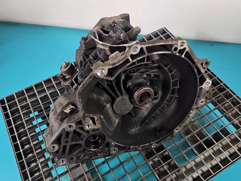 Skrzynia biegów F17C374 Opel Astra II G 1.6 16V Skrzynia biegów F17C374 Opel Astra II G 1.6 16V