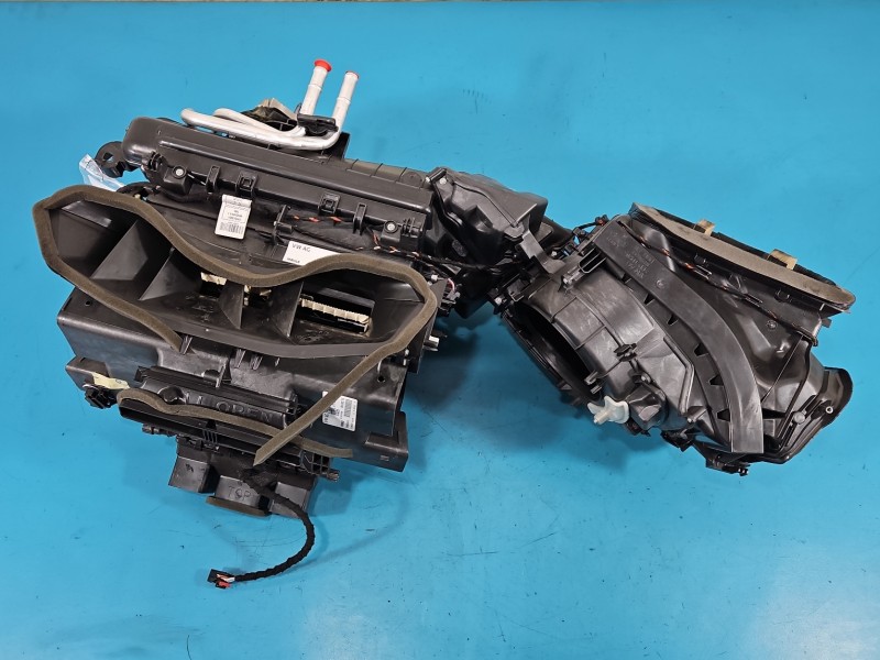 Nagrzewnica Audi A4 B9 8W1820001J, KD141001 EUROPA