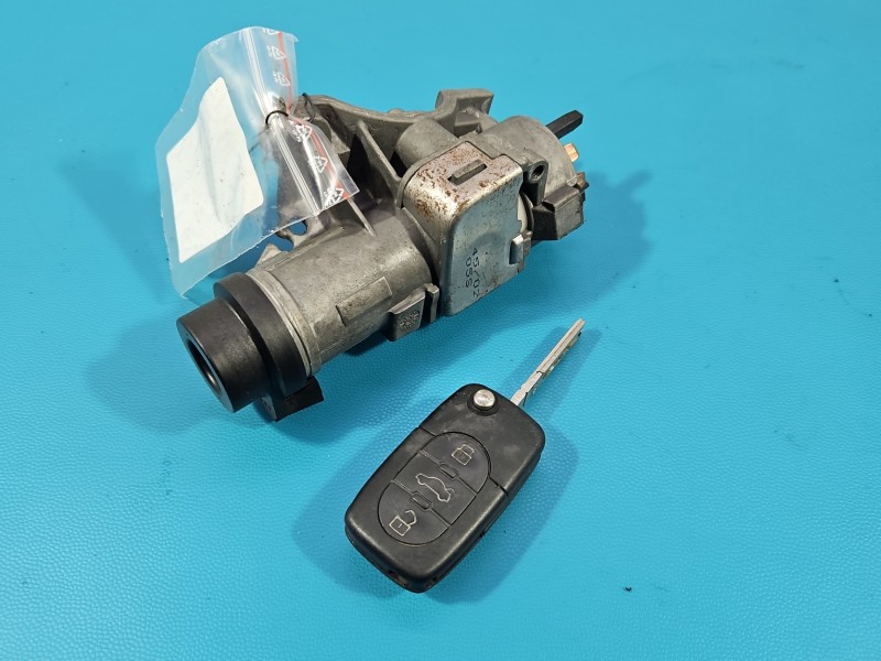 Stacyjka KLUCZYK WKŁADKA Audi A4 B6 4B0905851G