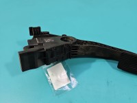 Pedał gazu potencjometr Mercedes W246 A2463001404 2.1 cdi