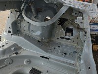Błotnik tył prawy Jaguar XE X760 biały LRC NER polaris white ćwiartka