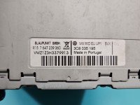 Radio fabryczne Vw Passat B6 3C8035195 radioodtwarzacz