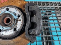 Zacisk przód prawy Renault Trafic II 2.0 dci