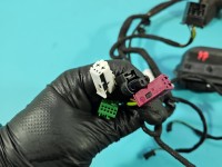 Instalacja Wiązka drzwi przód prawych Mercedes W213 A2135402529