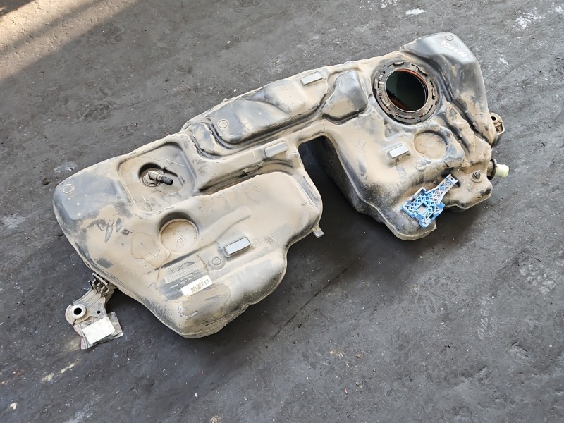 Zbiornik paliwa bak Volvo S90 II 16- 2.0 T