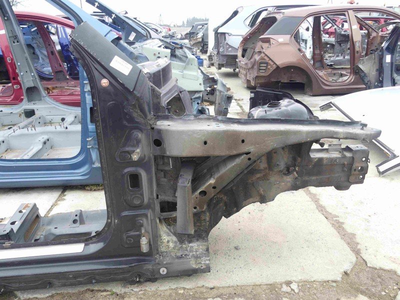 Podłużnica prawa Mercedes GLK X204 08-15 2,2.0 cdi Podłużnica prawa Mercedes GLK X204 08-15 2,2.0 cdi