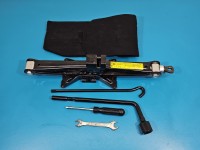 lewarek Podnośnik samochodowy trapezowy Kia Sportage III 10-15