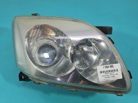 Reflektor prawy lampa przód Toyota Avensis II T25 EUROPA
