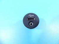 Gniazdo USB Nissan Juke I F15 10-19