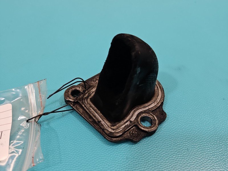 Rura przewód Mercedes, Recyrkulacji Spalin EGR Mercedes CLS II C218 W218 218 A6421402708 3.0 cdi (642853)