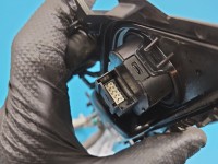 Klamka wewnętrzna przód lewa Skoda Rapid 5JB837221