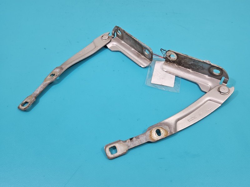 Zawias maski komplet Dacia Sandero II 12-20 Zawias maski komplet Dacia Sandero II 12-20