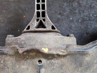 Sanki Belka silnika Vw New Beetle 98- 2.0 8V wiel