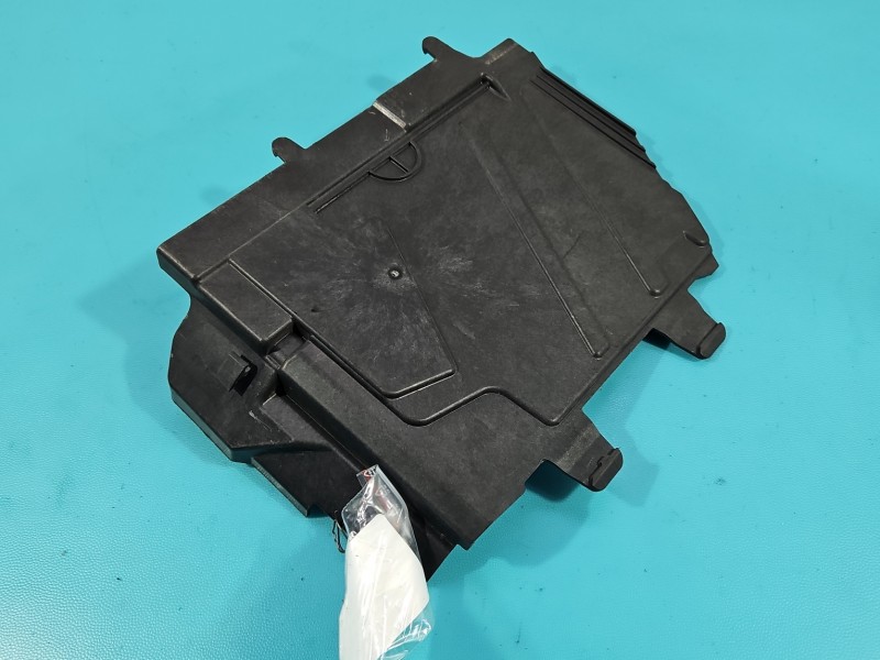 Osłona ZAŚLEPKA PLASTIK Mercedes W177 A2475459300