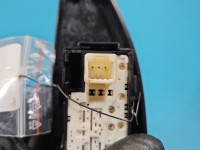 Przełącznik szyb LEXUS CT 10-22 Producent części: Lexus, prawy tył EU