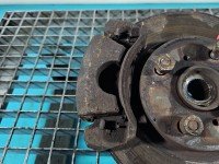 Zacisk przód lewy Toyota Yaris II 1.0 vvti