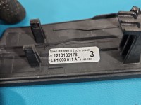 Listwa dekor deski AUDI A8 D4 4H 4H0867420, 4H0867419, 4H0867410 Europejska, 9szt, Odprysk na listwie ozdobnej tunelu, rysy. KPL