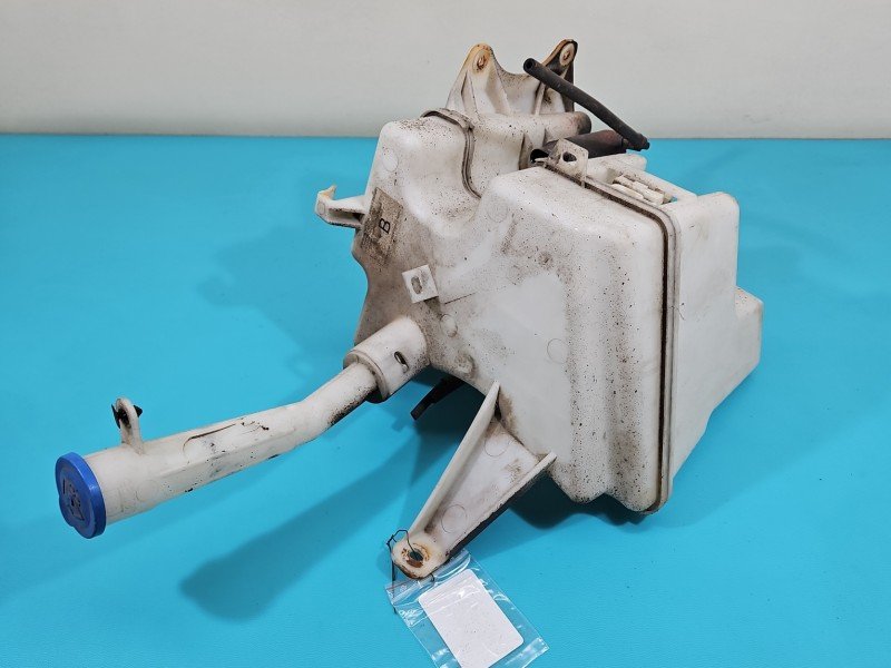 Zbiornik Zbiorniczek płynu spryskiwacza Toyota Avensis III T27