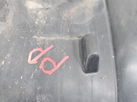 Nadkole przód prawe Renault Clio III 8200289937, 8200289946