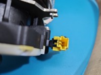 Pas bezpieczeństwa tył lewy Mercedes, Europejska Mercedes ML W164 33042707