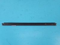 Uszczelka drzwi przód lewa Mercedes W213