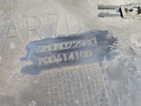 Nadkole tył prawe Citroen C4 Grand Picasso II 13-22 9808022980