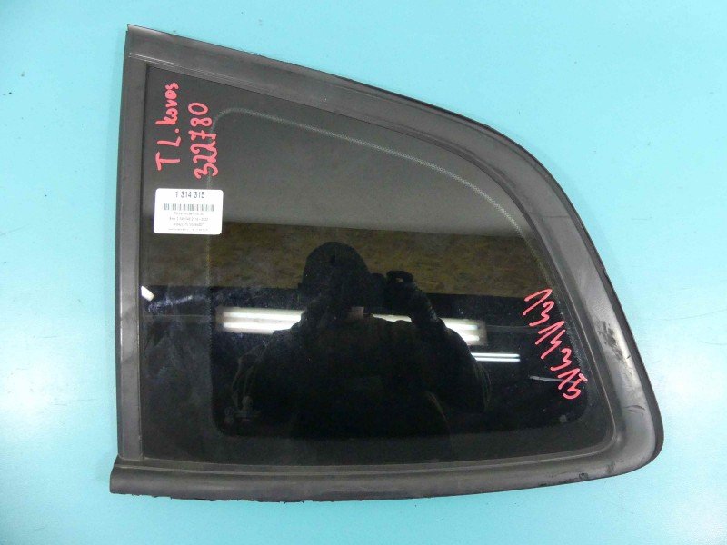 Szyba karoseryjna tył lewa BMW F45 F46 kombi