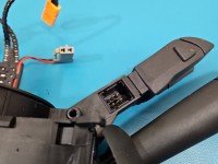 Przełącznik zespolony Renault Trafic II 8200009621