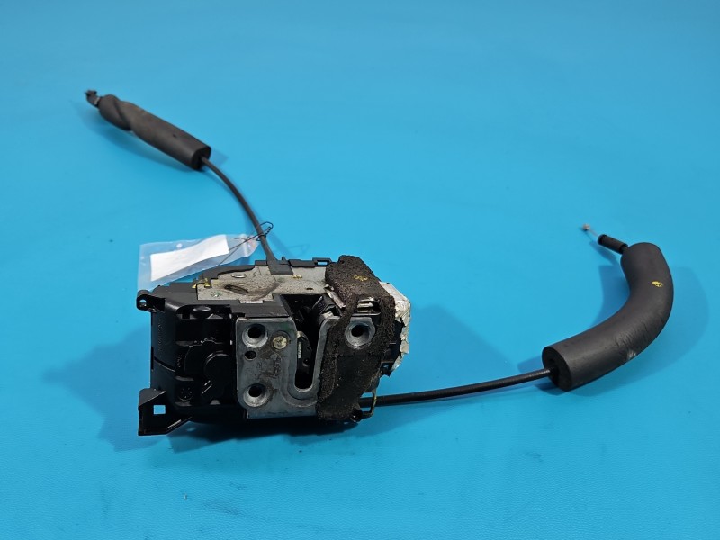 Zamek tył prawy Renault Laguna III 6pin