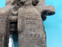 Zacisk tył lewy Vw Passat B7 2.0 TSI sedan