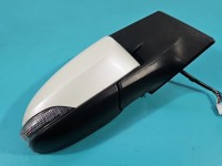 Lusterko prawe Toyota Auris II 070 Europa / 12-18r / lakier:070 /9pin europa