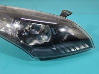 Reflektor prawy lampa przód Renault Megane III EUROPA