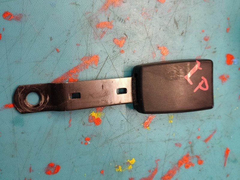 Pas bezpieczeństwa przód lewy kierowcy Vw Transporter T5 7H0857877, 7H0857577QVZ EU